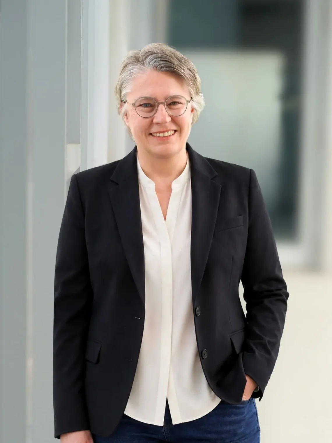 Potraitfoto von Dr. Silvia Schick